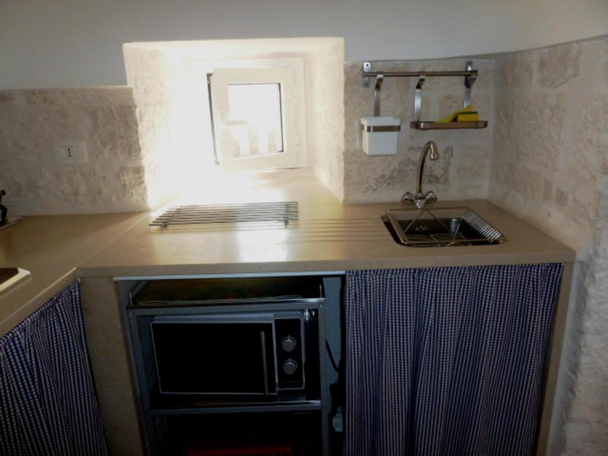 Affittacamere Il Piccolo Trullo Cisternino Esterno foto