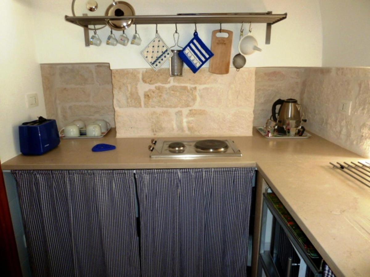 Affittacamere Il Piccolo Trullo Cisternino Esterno foto